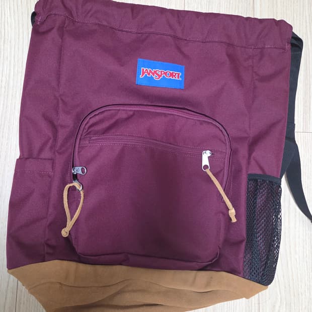 잔스포츠x빔즈 러셋 레드