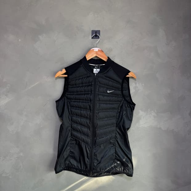 나이키 러닝 경량 패딩 조끼