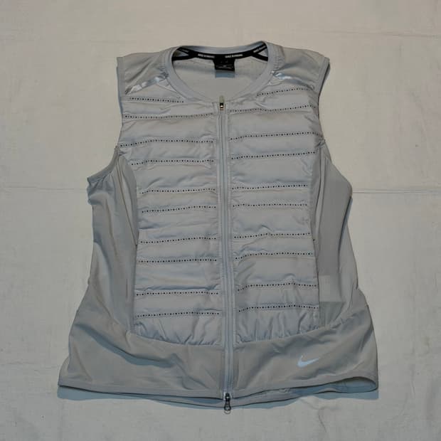 나이키 에어로로프트 다운 경량패딩 골프 러닝 패딩조끼 베스트
