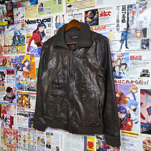 빈티지 브라운 양가죽 포켓 디테일 하이넥 자켓