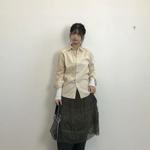 00's PPFM Red Line Beige Shirt