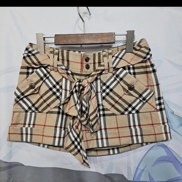버버리 체크 리본 숏팬츠
