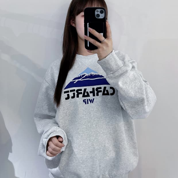 칼하트 wip 빅로고 맨투맨