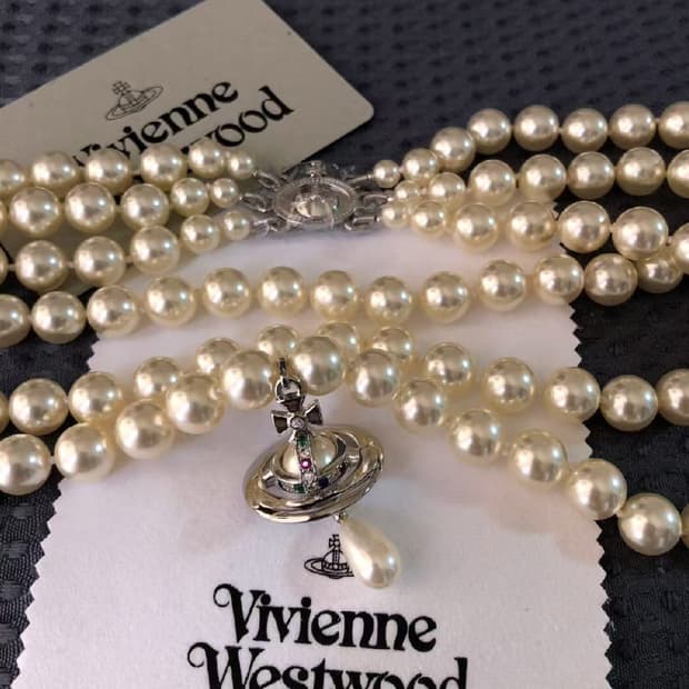 비비안웨스트 아카이브 3단 레이어 진주 펄 초커 목걸이