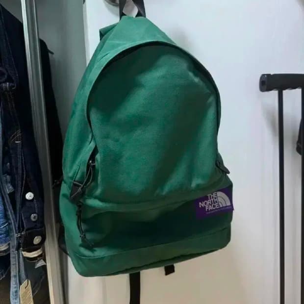 노스페이스 퍼플라벨 백팩 그린 컬러 새상품급