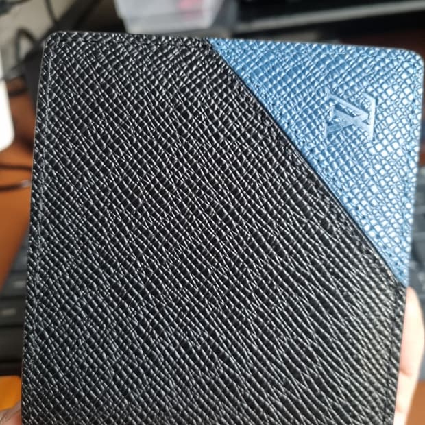 루이비통  반지갑 타이가