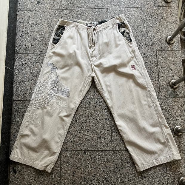 카라쿠리 타마시 일본 빈티지 오리엔탈 잉어 자수 린넨 와이드 팬츠