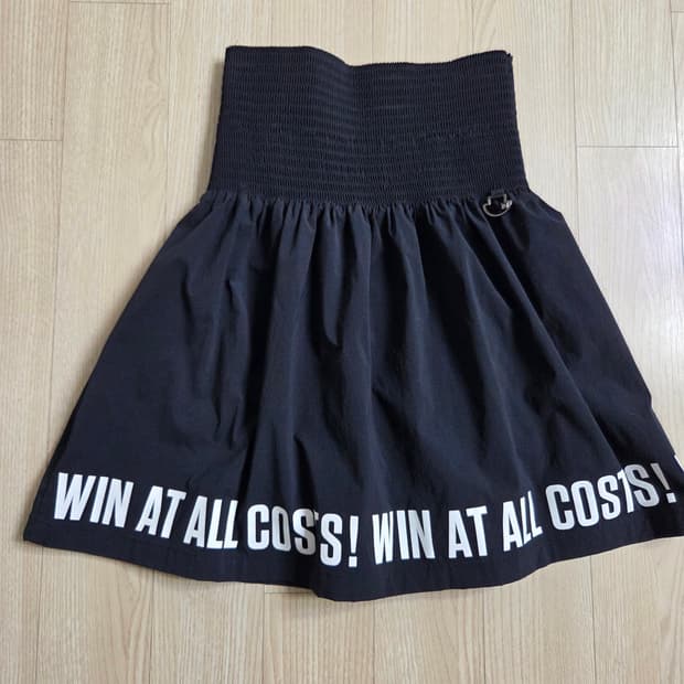 왁 골프치마  큐롯