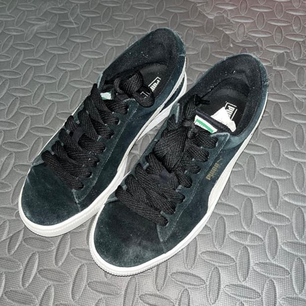 [235] 푸마 로얄 스웨이드 클래식 스니커즈 블랙