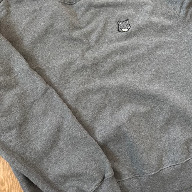 메종키츠네 맨투맨 S