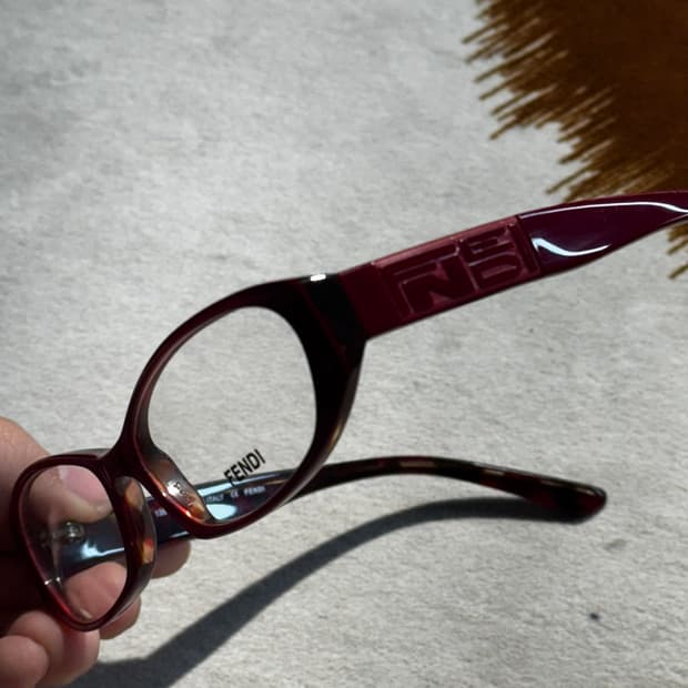 FENDI 펜디 긱시크 y2k 안경 톨토이즈 (OS)