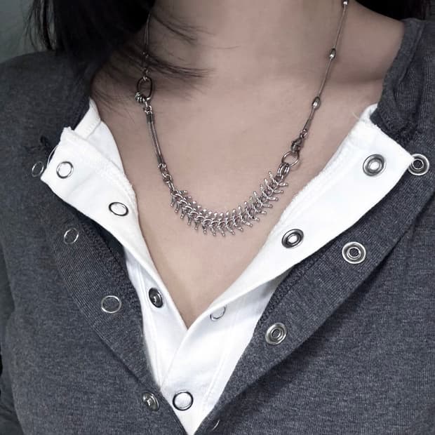 Thorn Mix Chain Necklace