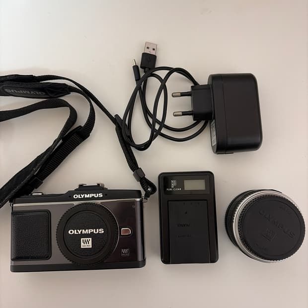 Olympus PEN E-P2 미러리스카메라