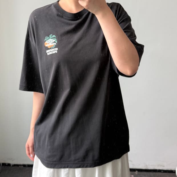 [XL] 엄브로 블랙 반팔티