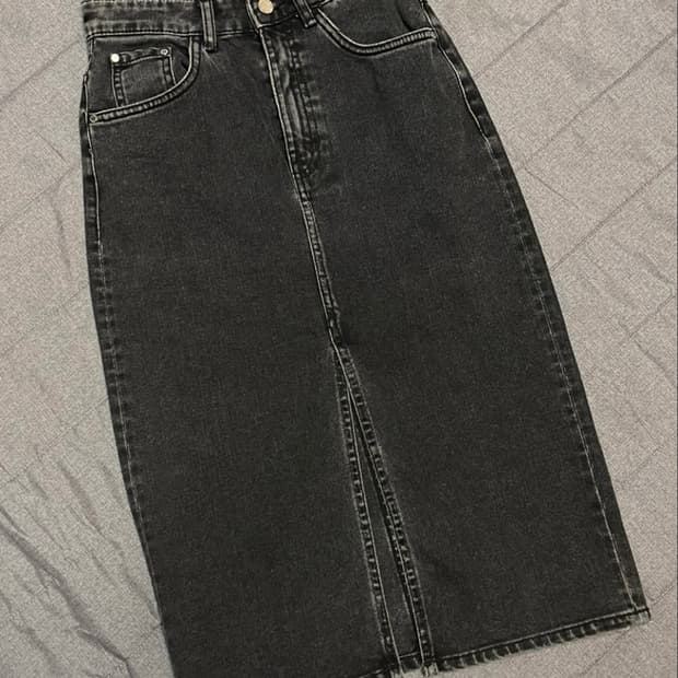 자라 TRF 데님 미디 스커트