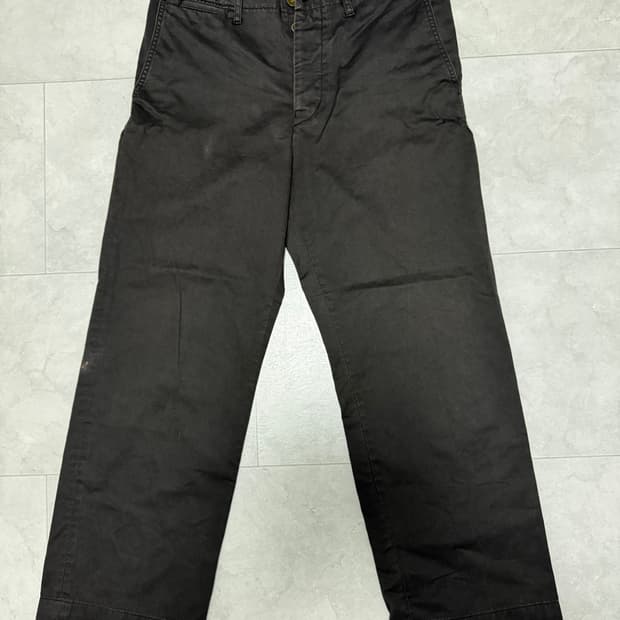 visvim 21치노 팬츠 판매