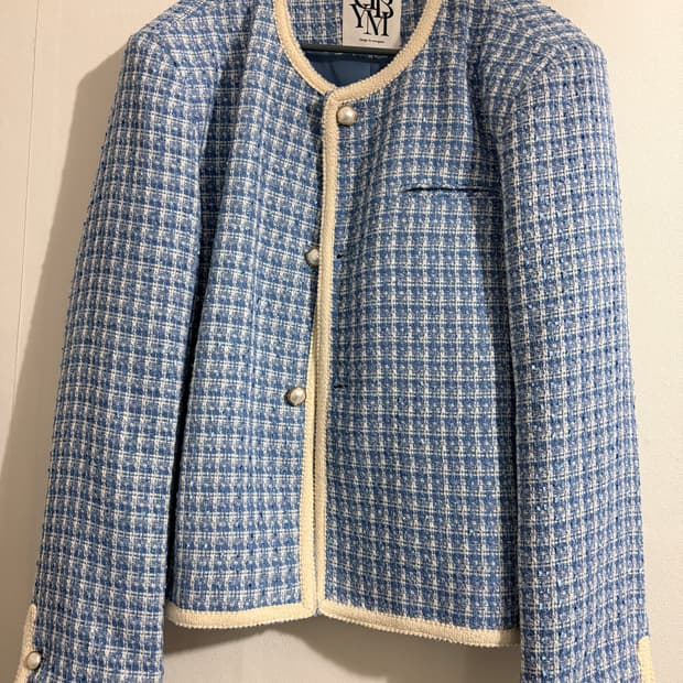 투플랜 트위드 자켓 새상품급