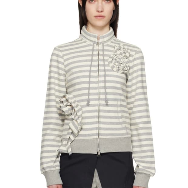 새상품컨디션 (급전할인)OPEN YY 아플리케 집업 그레이