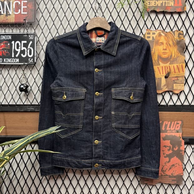 디젤 생지 데님 트러커자켓 후면 레더 패치 포인트 인디고 빈티지