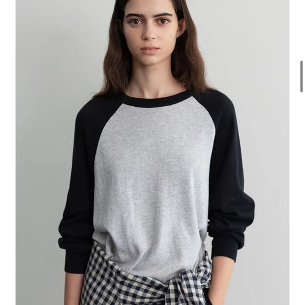 문달 Ted Raglan Knit in Black 