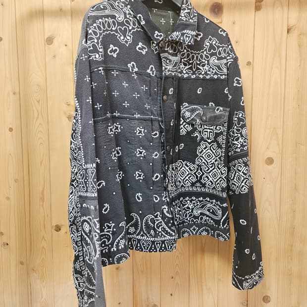 [5] 캐피탈 리버시블 반다나 자켓