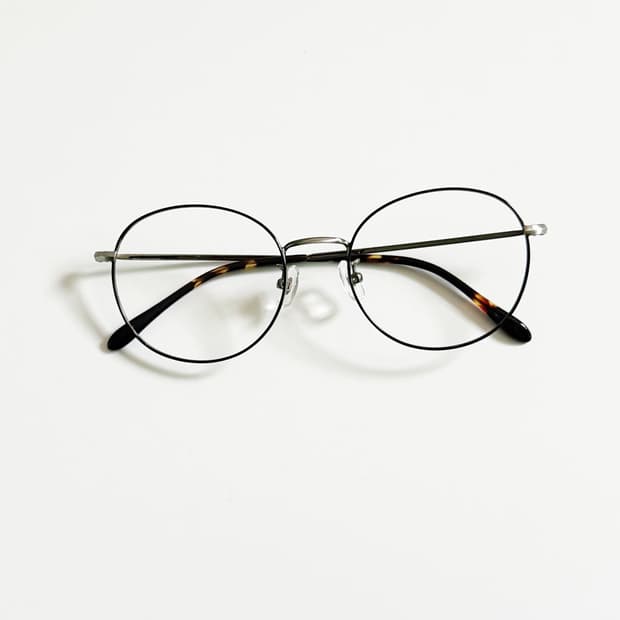 90s 유로피안 슬림 메탈 오버 라운드 빈티지 안경