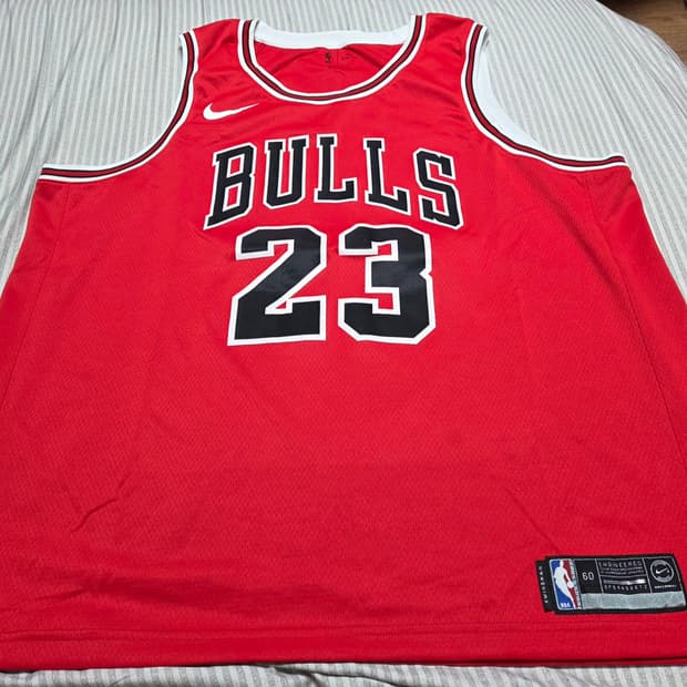 나이키 시카고불스 마이클조던 스윙맨져지 23번 소장용 3XL 레드 한정판