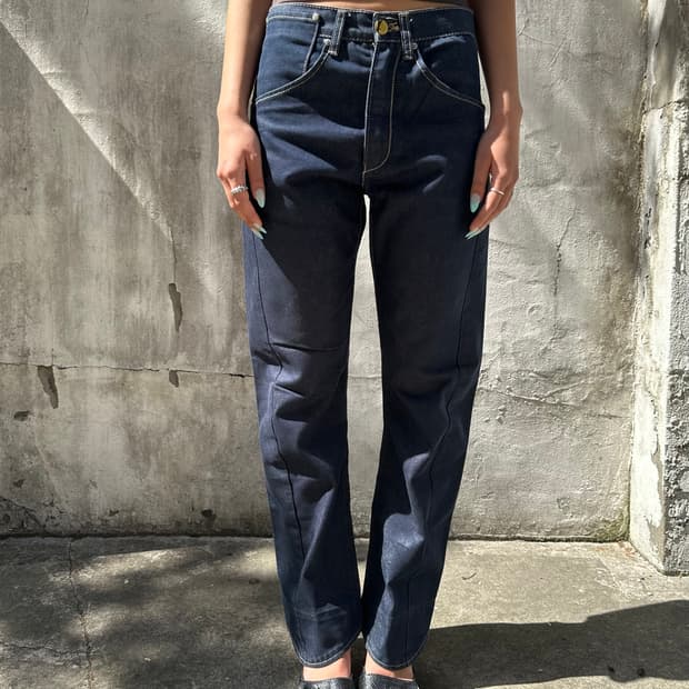 리바이스 엔지니어드진