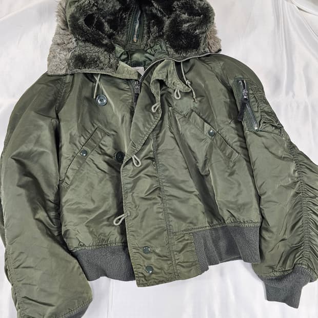 알파인더스트리N-2B