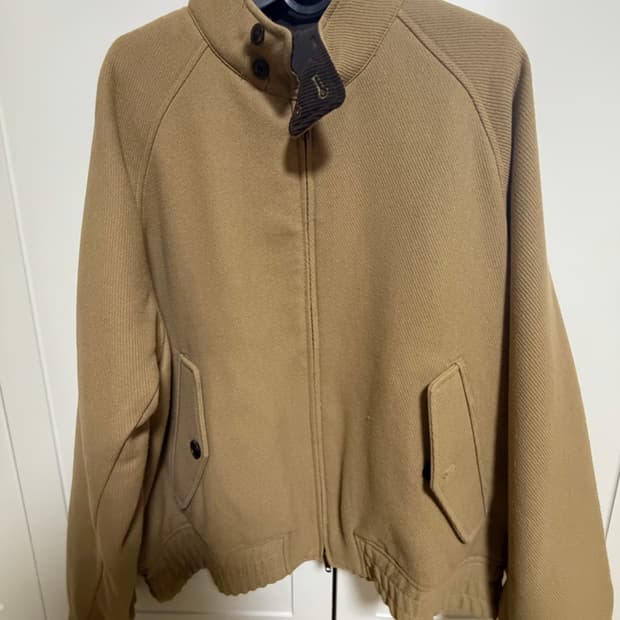 에잇세컨즈 아우터