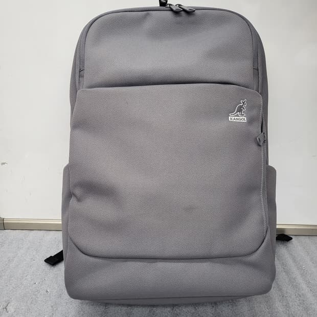 도이터 Giga Flat 17 백팩