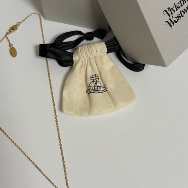 비비안웨스트우드 노라 목걸이 골드