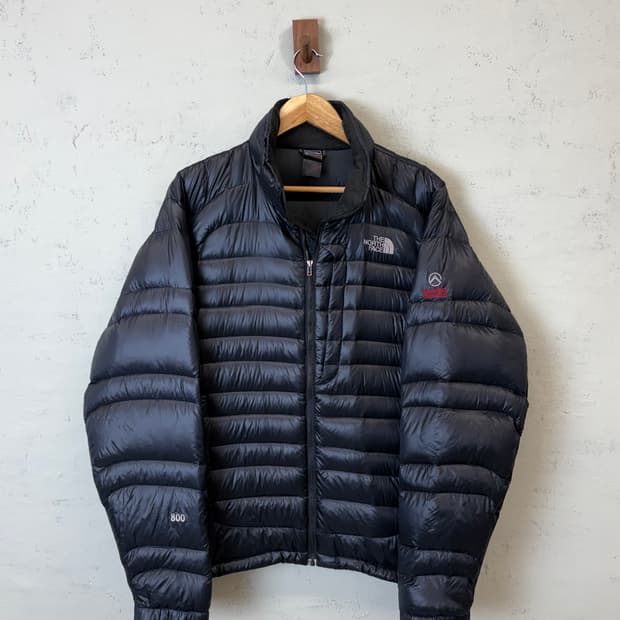 노스페이스 800 퍼텍스 퀀텀 써밋 다운 패딩 블랙
