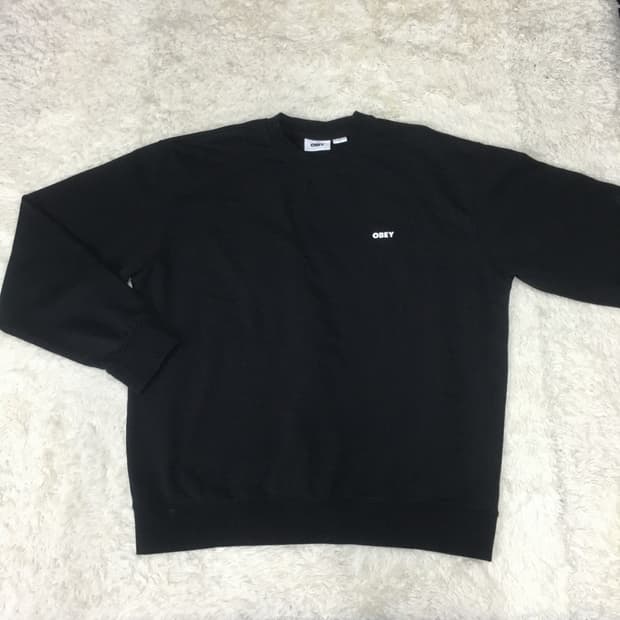 오베이 백로고 맨투맨 BB15