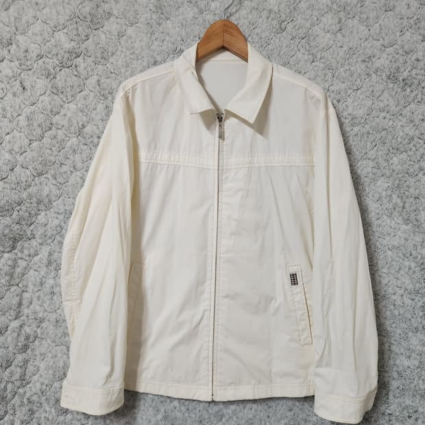 H376 [105] 아쿠아스큐텀 골프 UK 바람막이 점퍼
