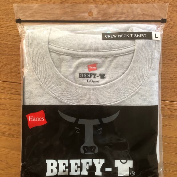 Hanes Beefy-T (L)