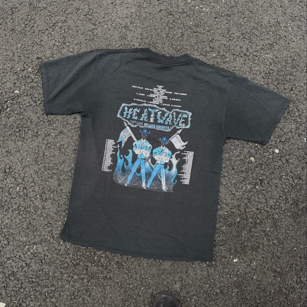 90s Heatwave band Tee M