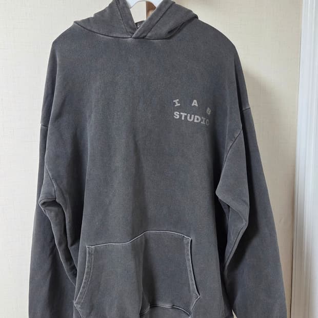 아이앱 스튜디오 피그먼트 후드티