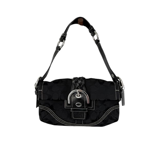 코치 자가드 버클 숄더백