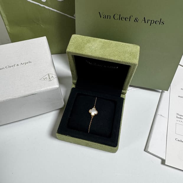 [풀구성] 반클리프 앤 아펠 스위트 알함브라 브레이슬릿