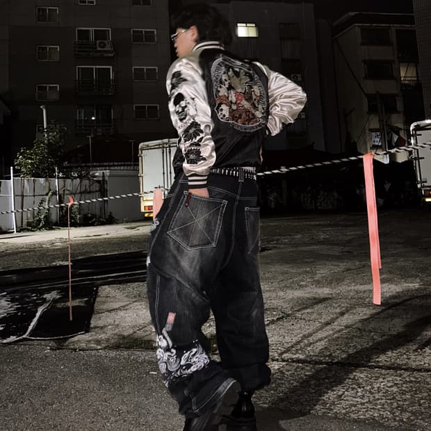 [DOG TOWN] 도그타운 오리엔탈 잉어 자수 올드스쿨 워싱 데님팬츠