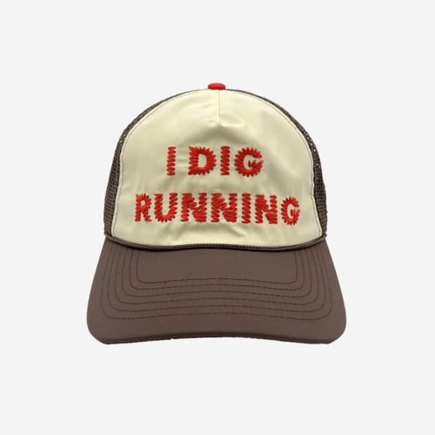 Alex Zono I Dig Running Trucker Hat OG B