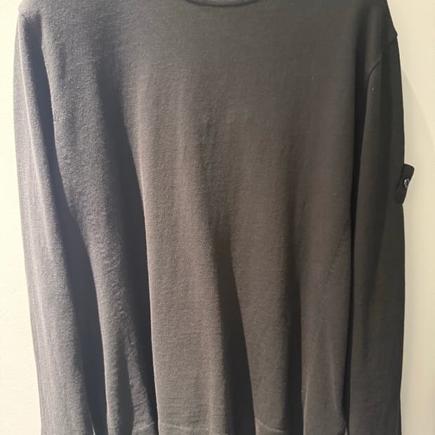 스톤아일랜드 23ss 고스트 오가닉 롱슬리브 XL 블랙