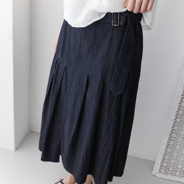 uniqloXJWanderson) pleats skirt
