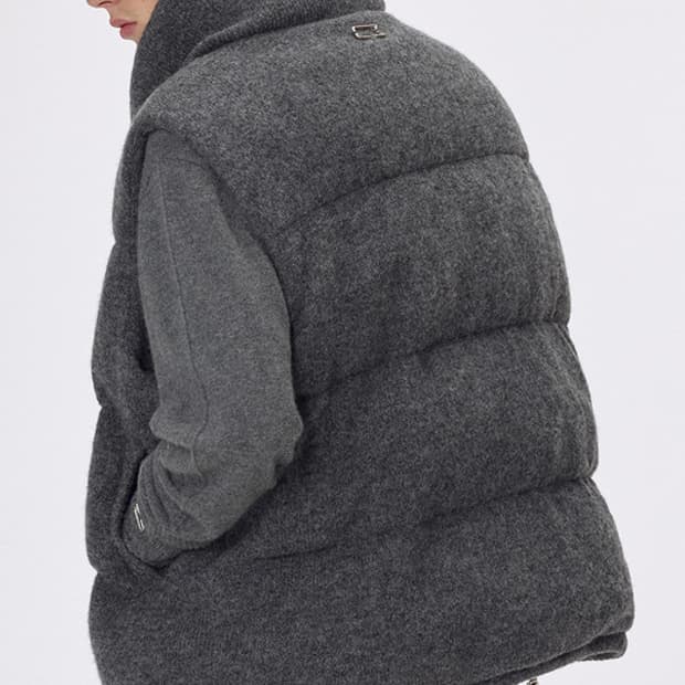 우마뭉 23시즌 니트패딩조끼 L