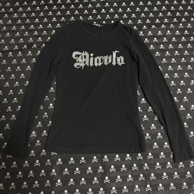 “Diavlo” beads LS