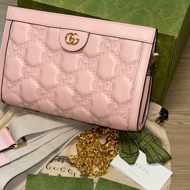 [구찌] GG 마틀라세 스몰 백 핑크