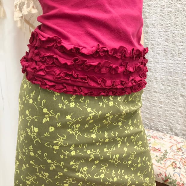 Frill plum sleeveless