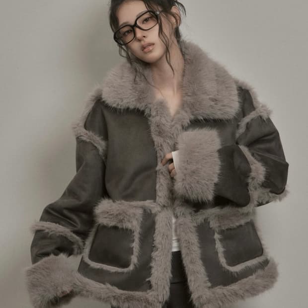 카키포인트 무스탕 챠콜