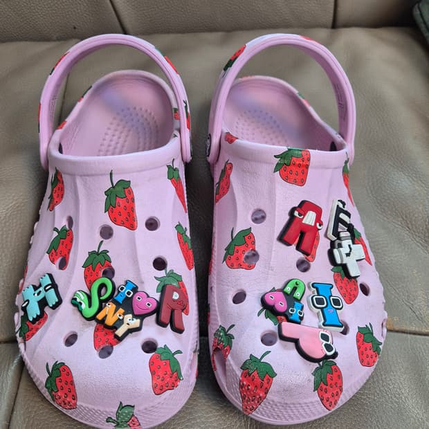 크록스  바야 시즈널 프린트 남녀공용 260